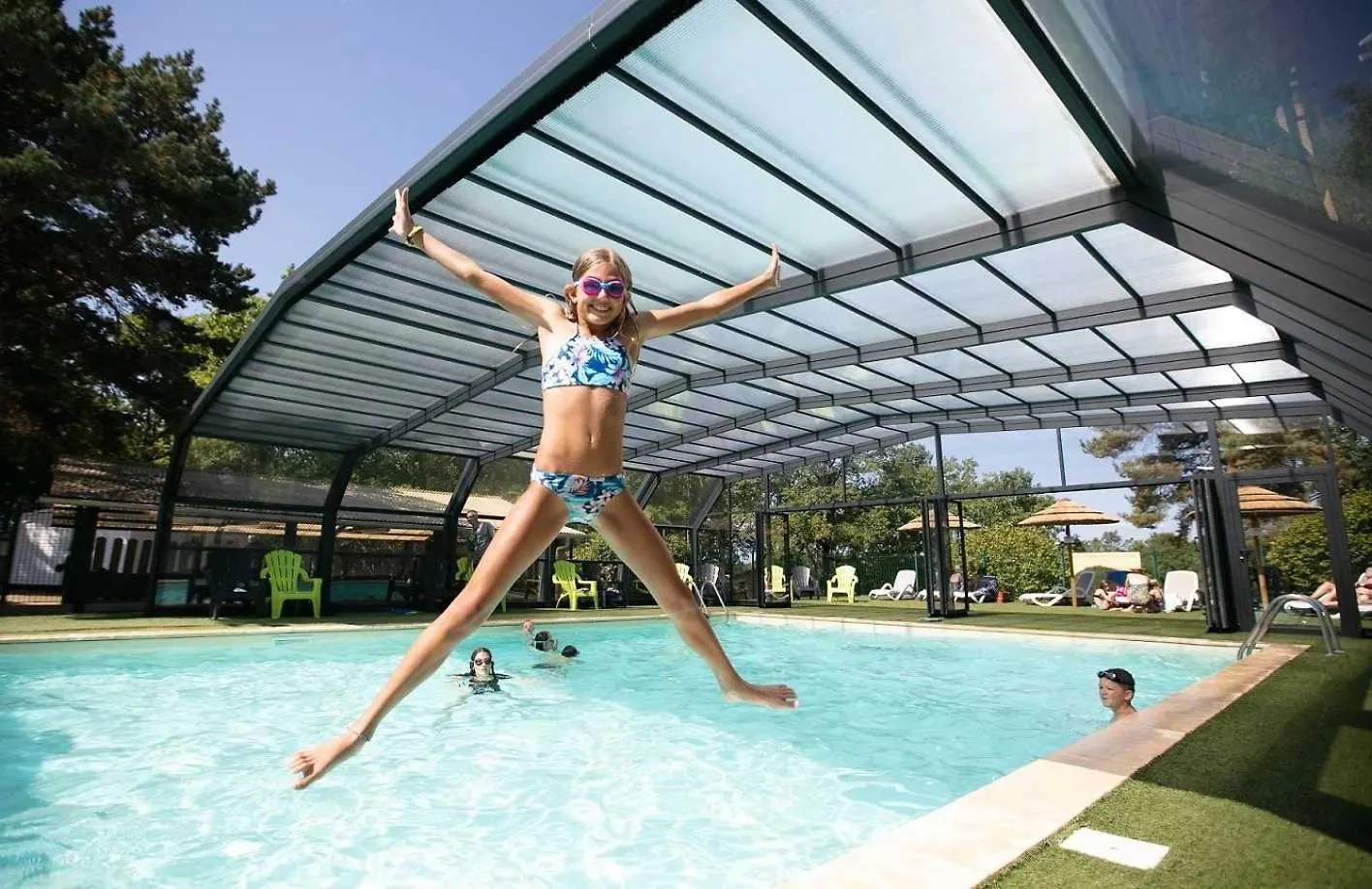 Campsite Camping 4 Etoiles - Piscine - Ccafc0B Lamothe-Fenelon